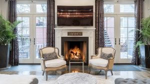 estate-living-window-300×169.jpg